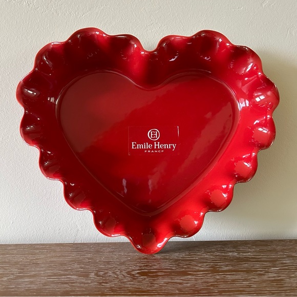 Emile Henry Kitchen Emile Henry Heart Pie Dish Poshmark